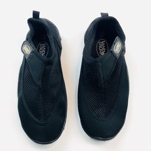 Sand and sun black water shoes